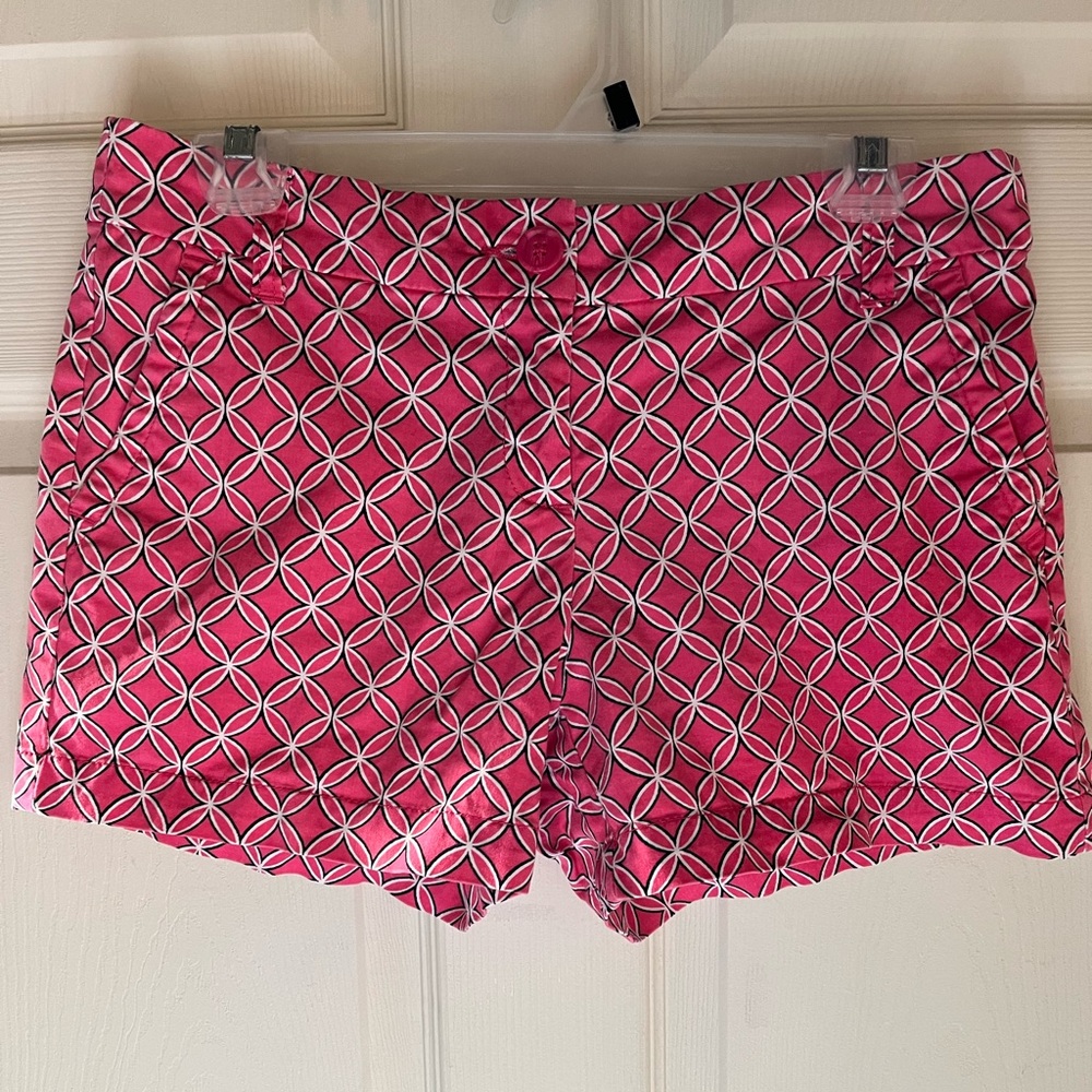Crown & Ivy shorts size 6